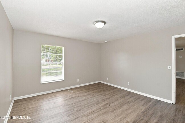 Building Photo - 6069 Anglia Dr