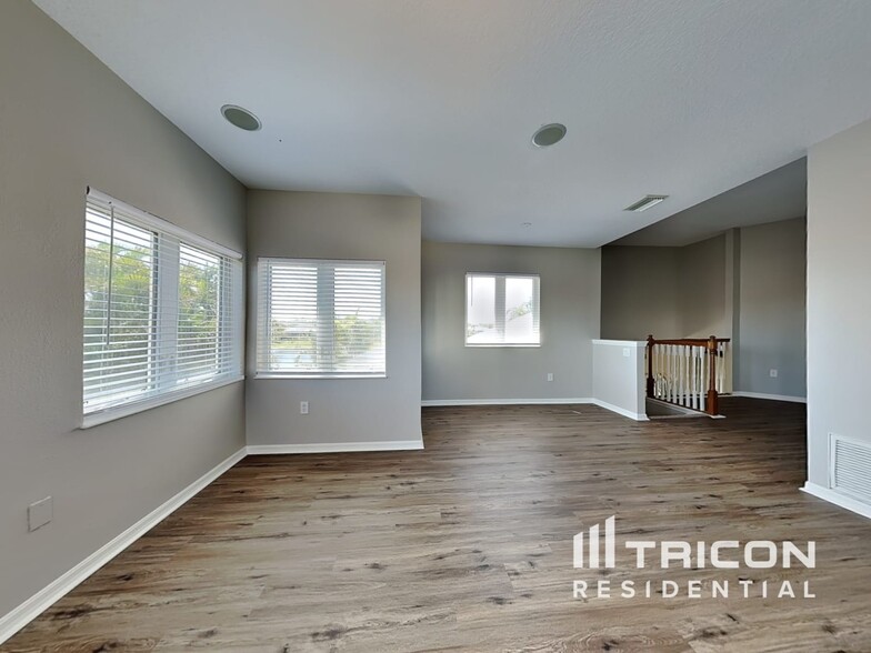 Building Photo - 310 Salvia Ct