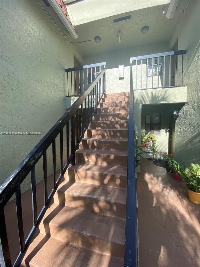 Building Photo - 9726 Hammocks Blvd