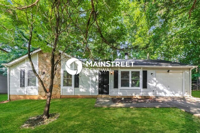 Primary Photo - 3 Bedroom Pet-Friendly Home in Tucker, GA ...