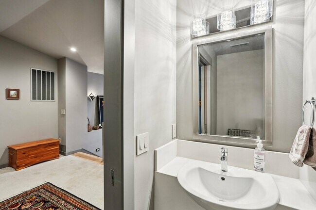 Building Photo - 9454 Turnstone Ln