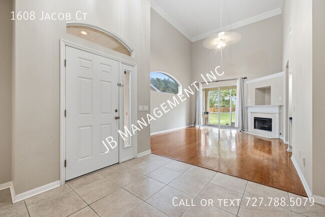 Building Photo - 1608 Jacob Ct