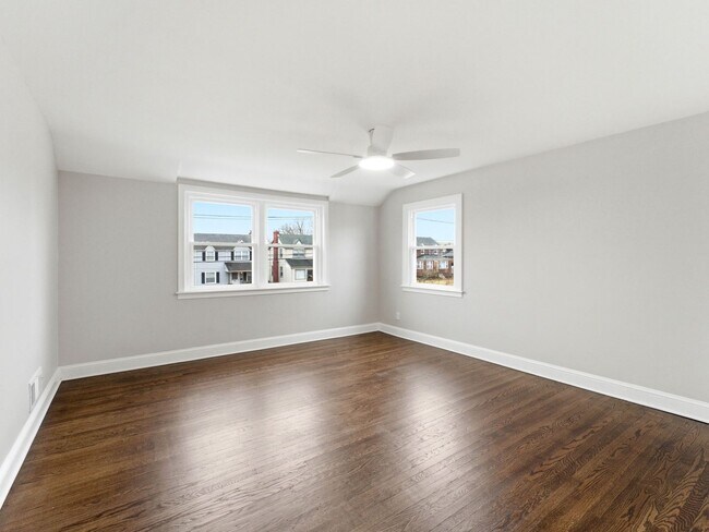 Building Photo - Newly Renovated Pennsauken Rental with Sunroom-Style Back Room, Glass Wall & Basement