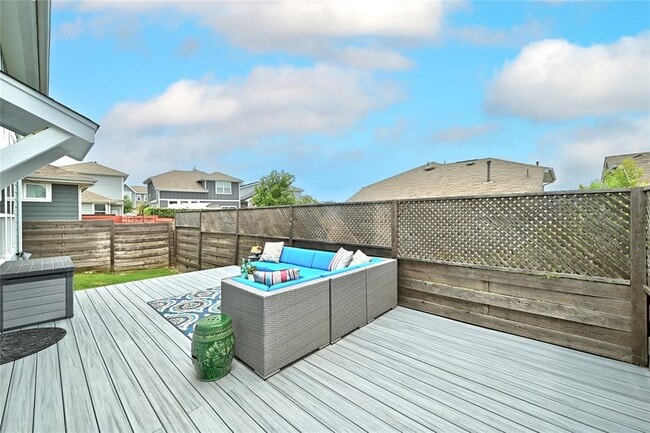 Building Photo - 7308 Oberon St