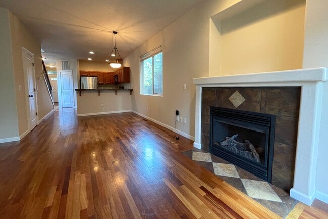 Building Photo - Lovely Concordia Home with Washer/Dryer, A...