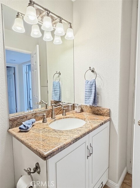 Building Photo - 70 Durango Cir
