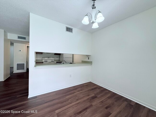 Building Photo - 127 San Paulo Cir