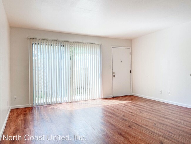 Building Photo - 2227 Northrop Ave