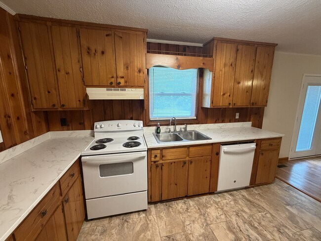 Building Photo - 941 Harrington Dr