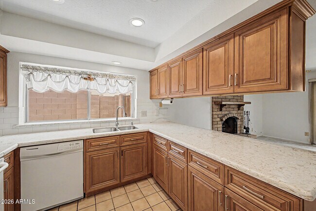Building Photo - 14612 N 49th Way