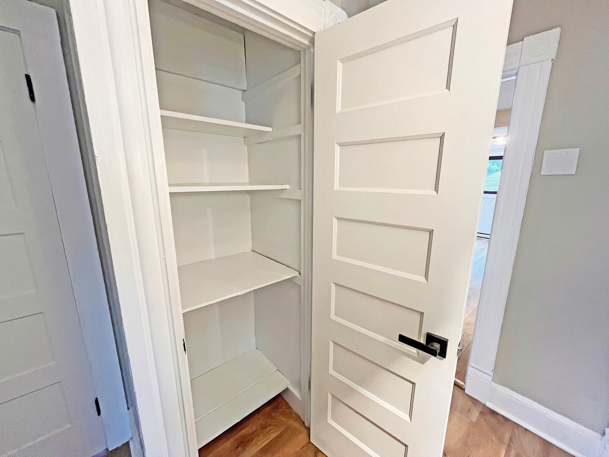 Linen Closet - 111 Belden St