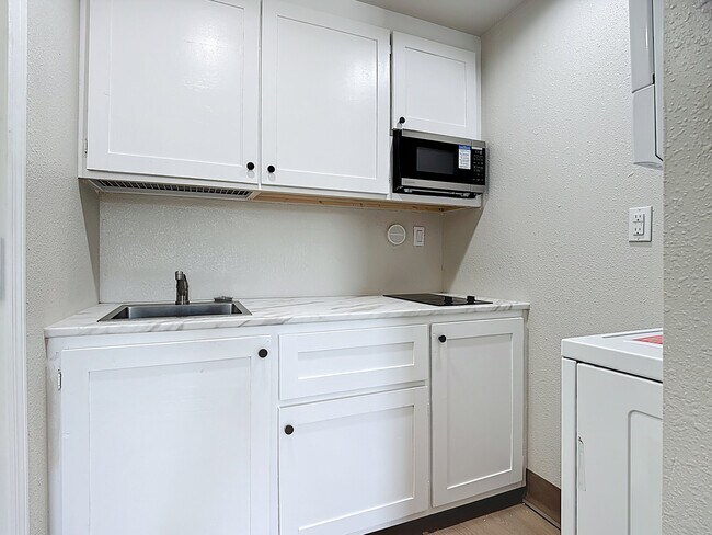 Building Photo - 44199 US-27