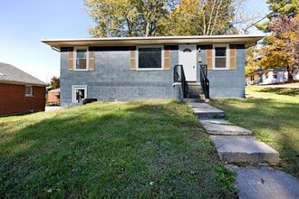 Building Photo - 414 Churchill Ct