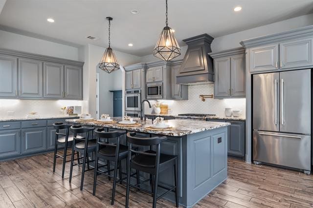 Building Photo - 204 Old Grove Rd