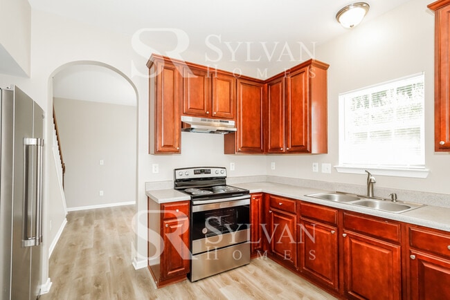 Building Photo - Living where You Love is Good for your Heart!