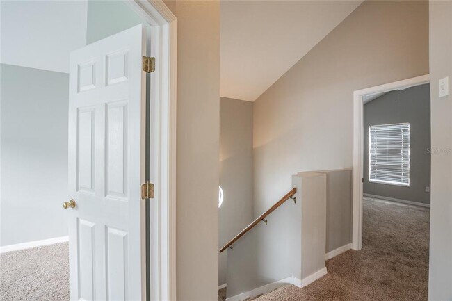 Building Photo - 9917 Brompton Dr
