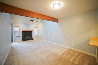 Building Photo - 216 Dixie Dr