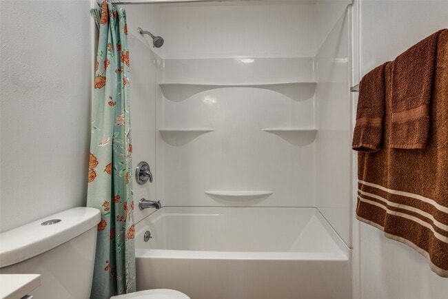 Building Photo - 1200 W Phillips St