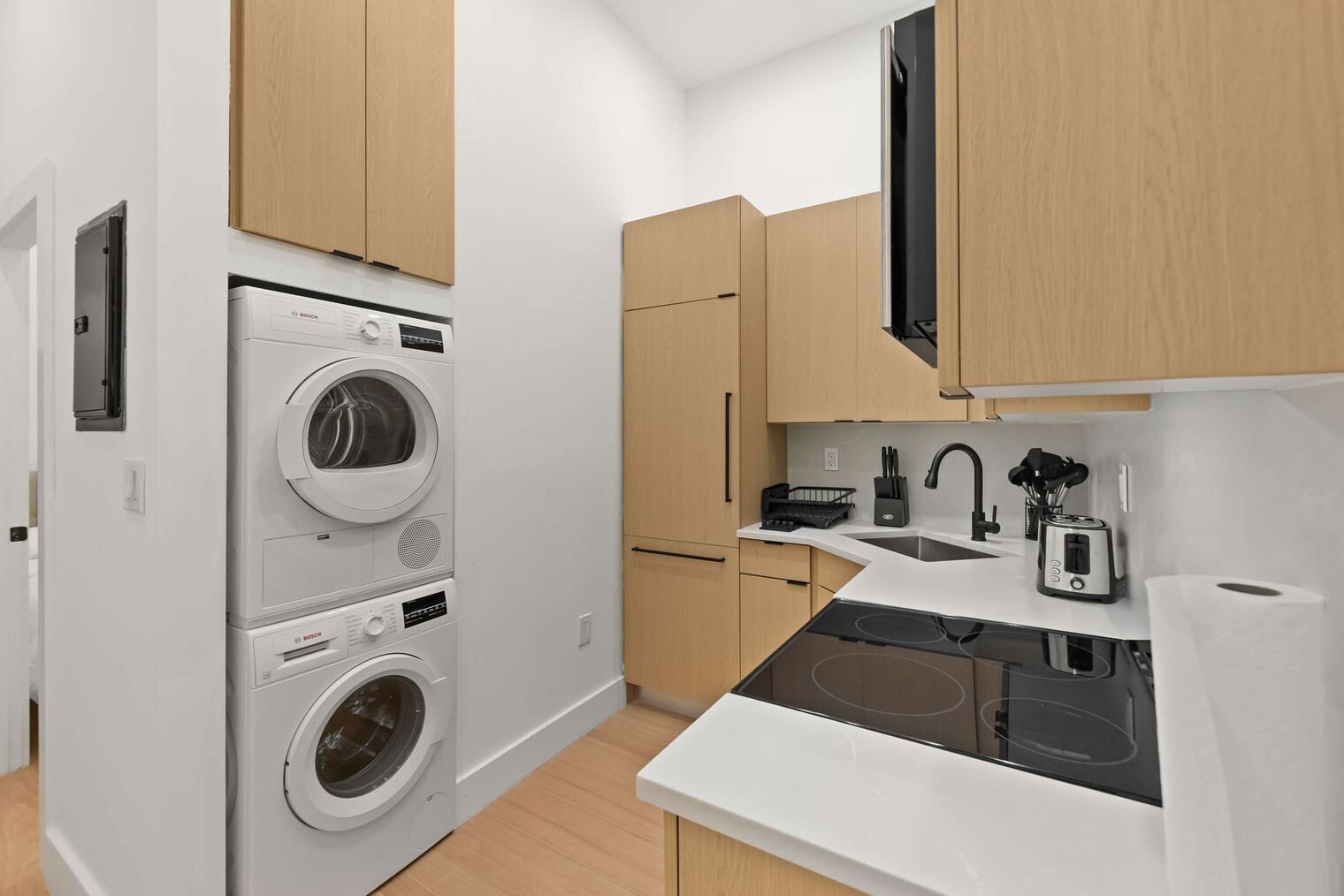 Building Photo - 19 St Marks Pl