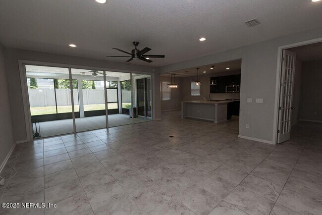 Building Photo - 154 Palisade Dr