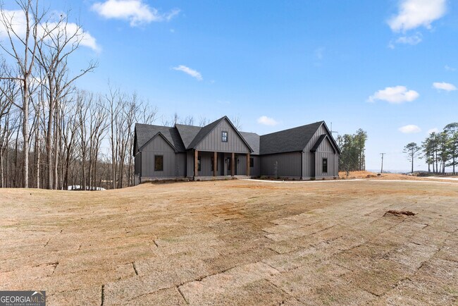 Building Photo - 3255 Tanners Mill Rd