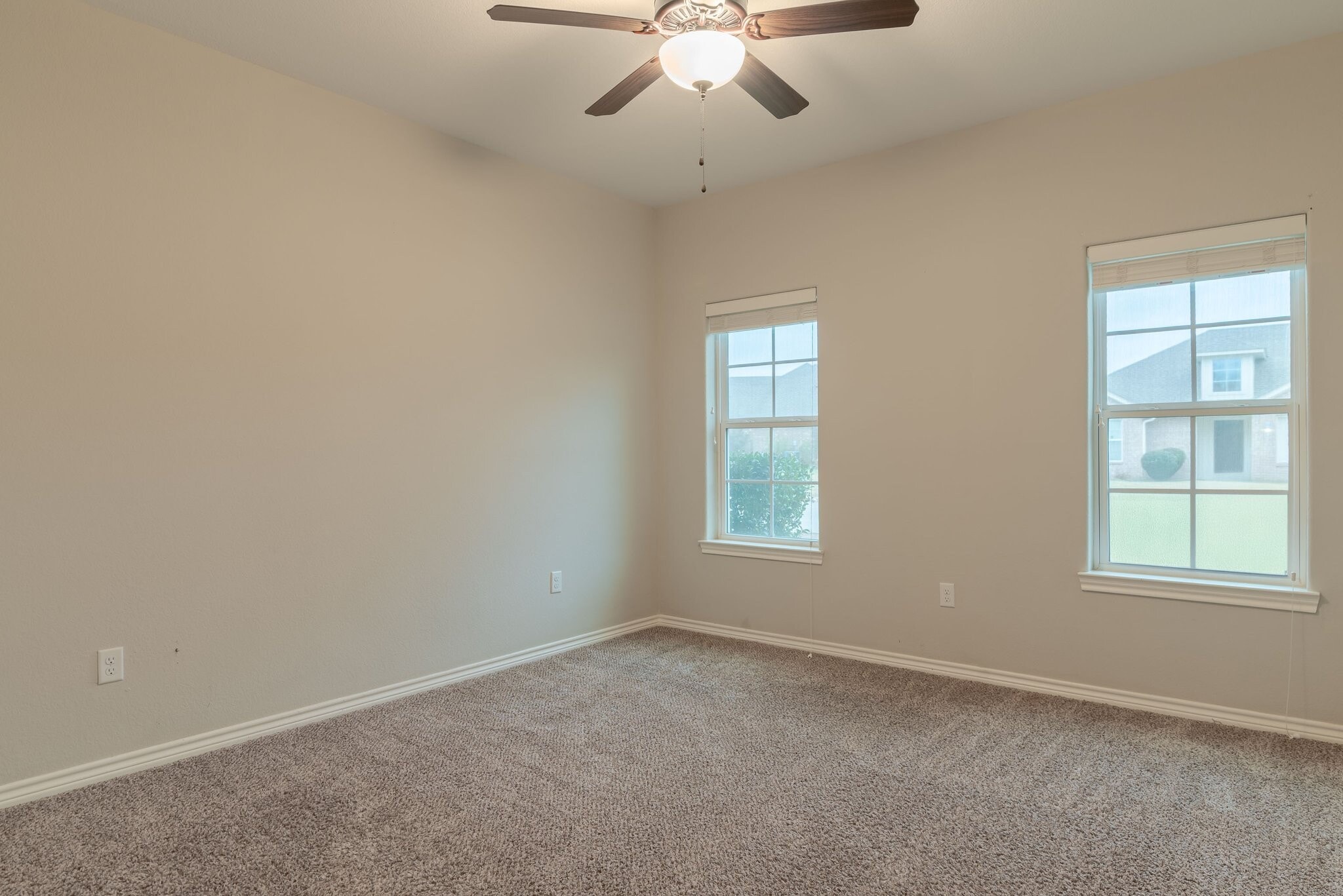 Building Photo - 2202 Woodgrove Lane