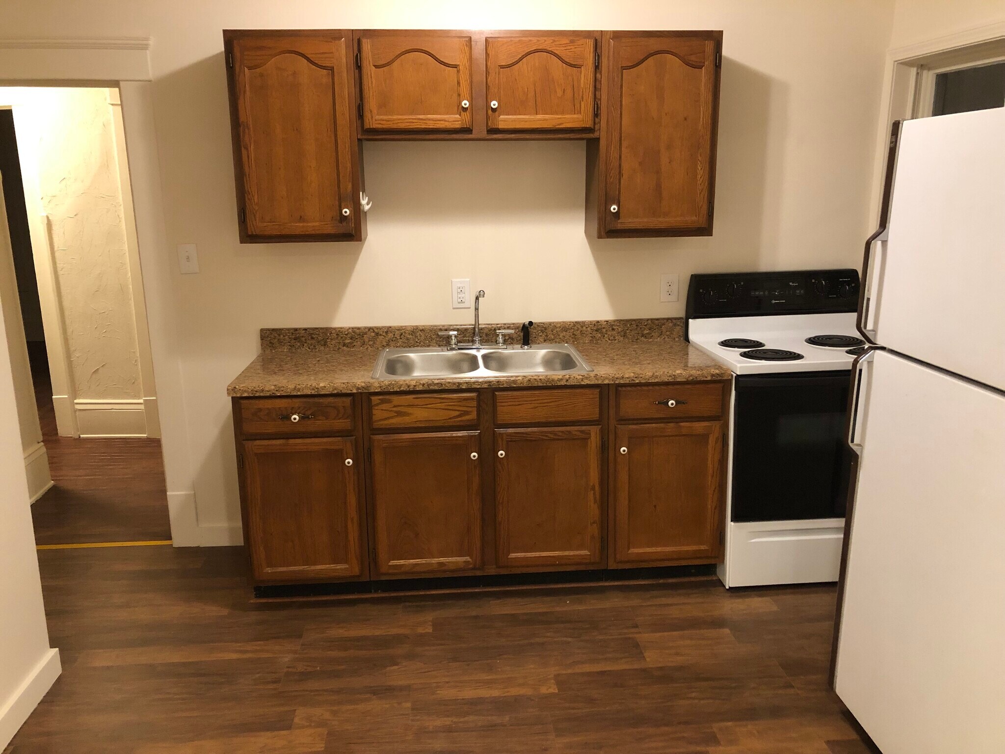 Building Photo - 307 Gilmore Ave