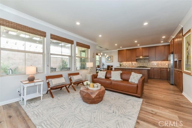 Building Photo - 81 Overbrook