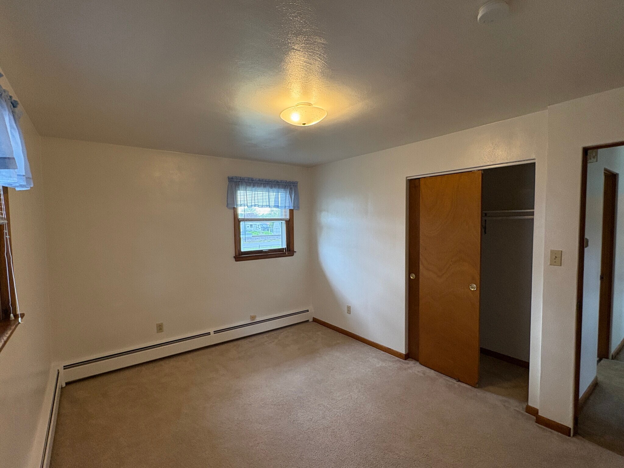 Bedroom - 8938 Hook St