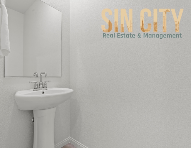 Building Photo - 7660 Love Spgs Ln