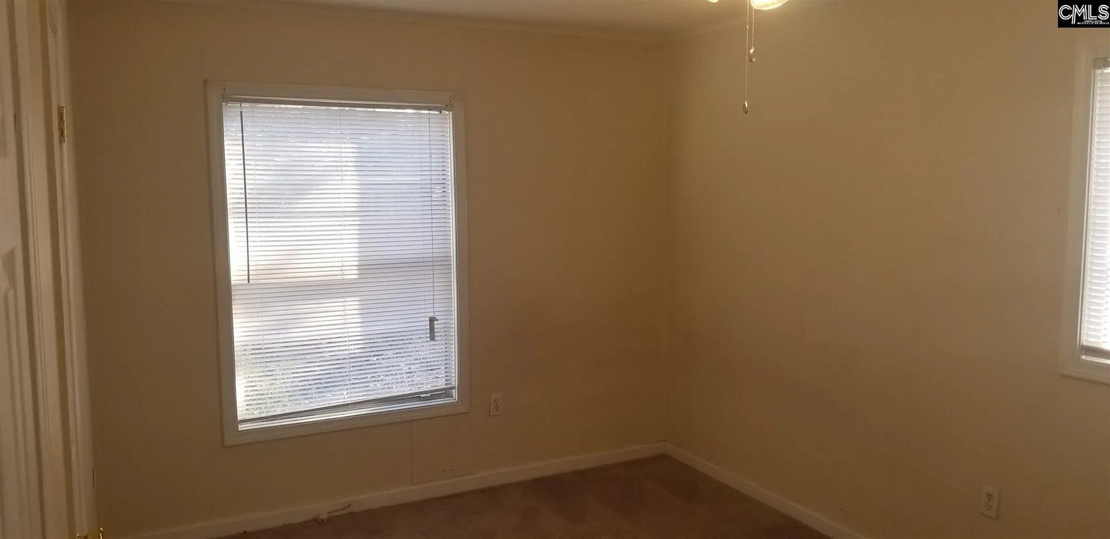 Building Photo - 2309 Windsor Rd