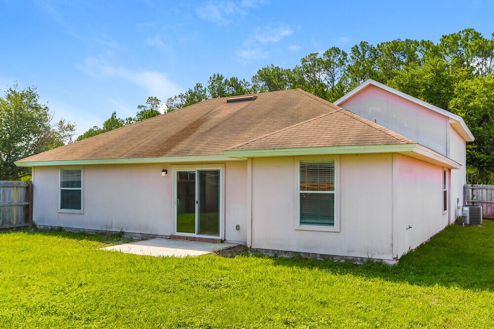 Building Photo - 3621 Arava Dr