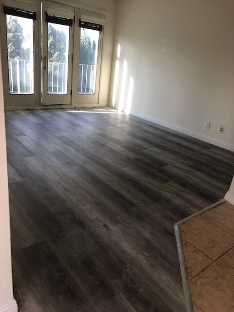 Building Photo - 5736 Lexington Ave