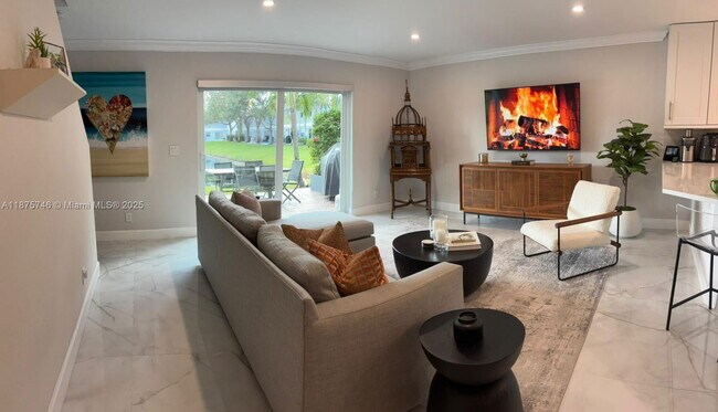 Primary Photo - 16207 Sierra Palms Dr