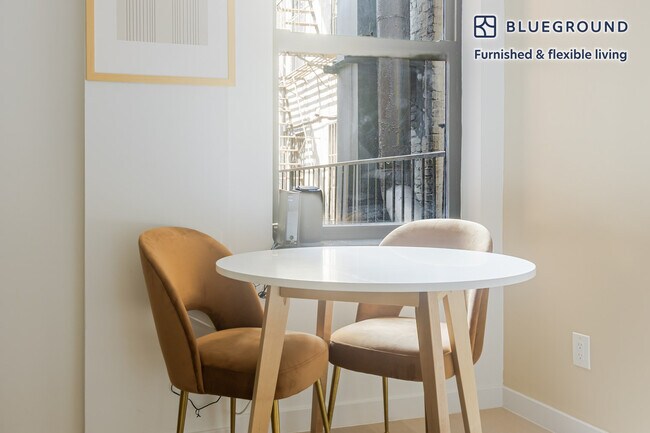 Building Photo - 103 Mosco St