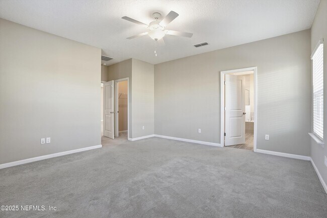 Building Photo - 1762 Amberly Dr