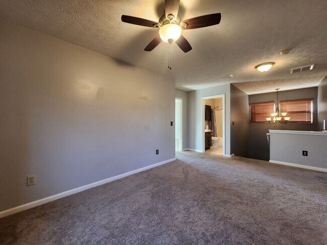 Building Photo - Beautiful 2-Story Home in Northmont School District