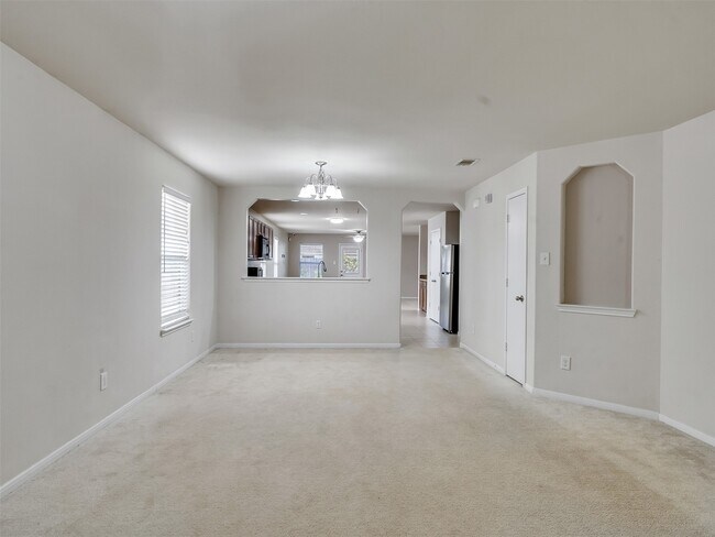 Building Photo - 8919 Summerset Meadow Ct