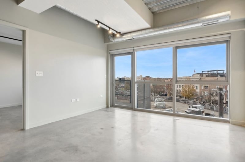 Building Photo - 1213 N Honore St