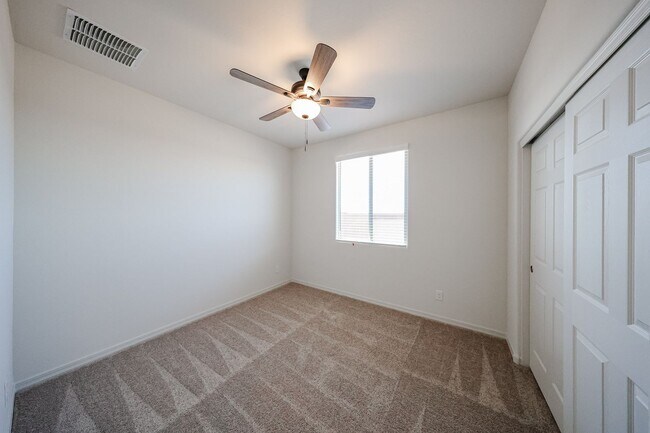 Building Photo - New 4 Bedroom + Den Home in Asante Community