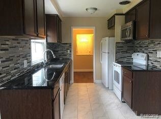 Building Photo - 3149 Frankton Dr