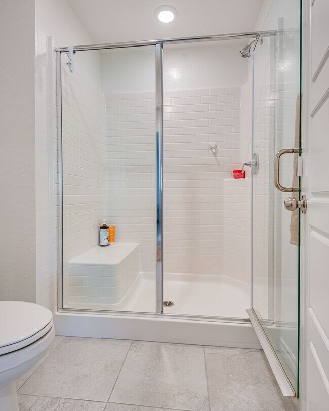 Building Photo - Furnished 3-bedroom, 2.5-bath townhome, designed to offer the ultimate in modern comfort.