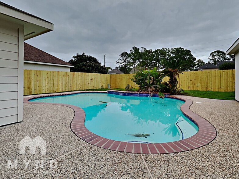 Building Photo - 3303 Sage Terrace Ln