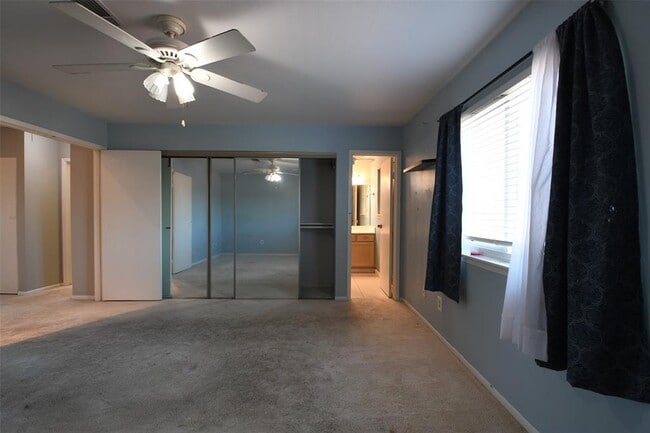 Building Photo - 7521 Beaudelaire Cir