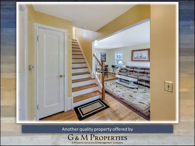 Building Photo - 4-Bedroom Single-Family - Walk to Strong/UofR!