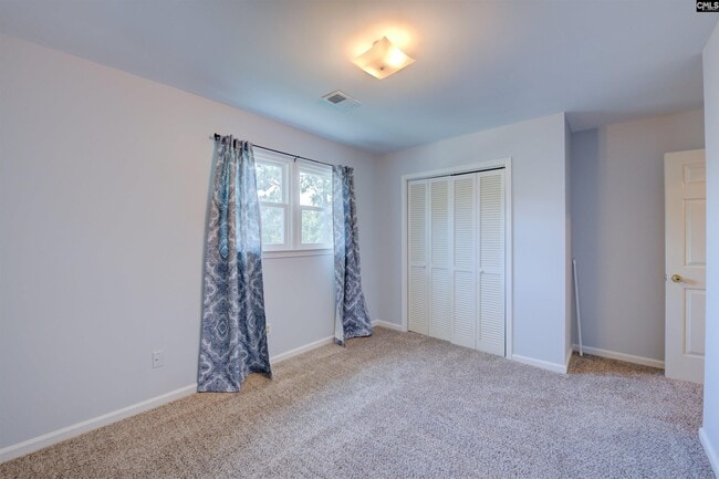 Building Photo - 106 Huntcliff Dr