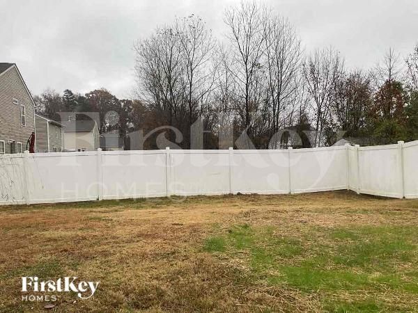 Building Photo - 1427 Long Paw Ln