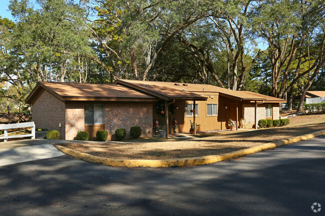 Primary Photo - Miccosukee Hills Apartments