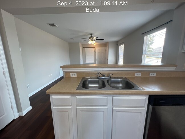 Building Photo - 176 Pebble Creek Ln