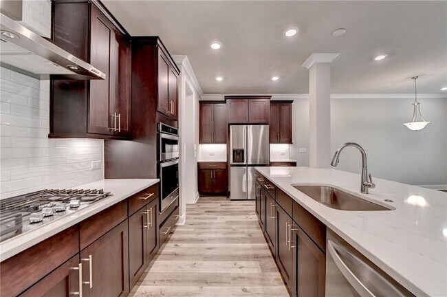 Building Photo - 336 Atley Pl